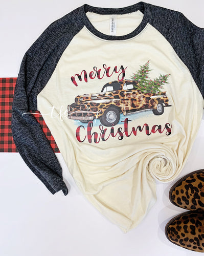 {Leopard Truck} Merry Christmas