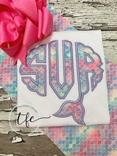 Load image into Gallery viewer, {Mermaid Scallop Applique Monogram} *color options available