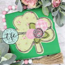 Load image into Gallery viewer, {Scribble Clover} applique tee