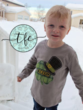 Load image into Gallery viewer, {Mr. Pinch-Proof} applique tee