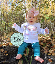 Load image into Gallery viewer, {Girl&#39;s Thanksgiving Trio}  applique tee